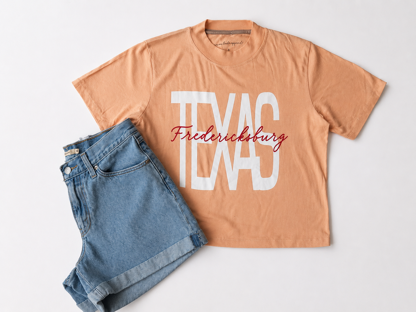 Fredericksburg Crop Top - Peachy